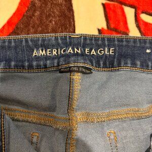 American Eagle Capri Jeans